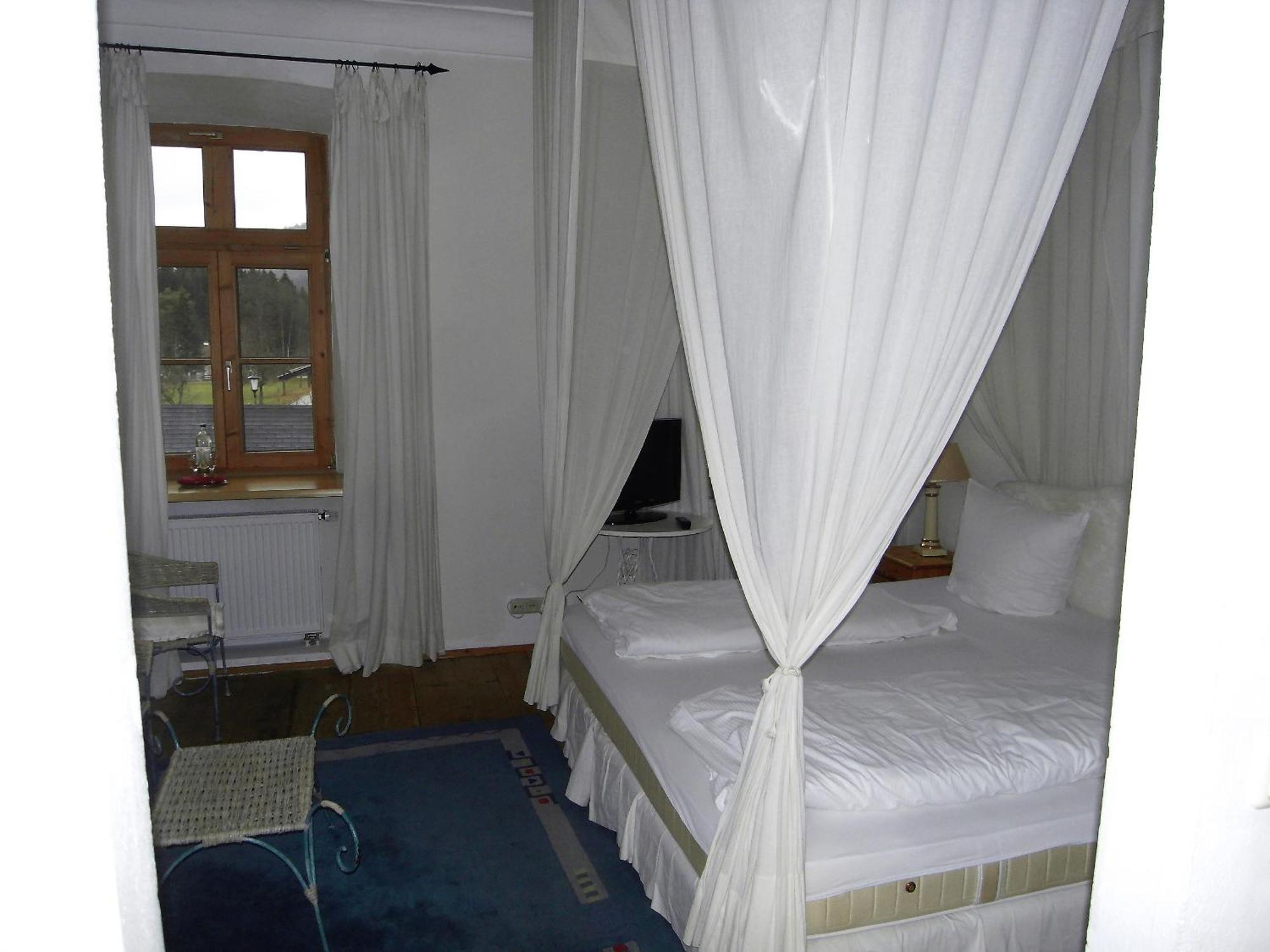 Posthotel Sachrang Екстер'єр фото